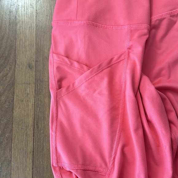 *last chance!!* SO | women’s bright pink workout leggings - Picture 2 of 16